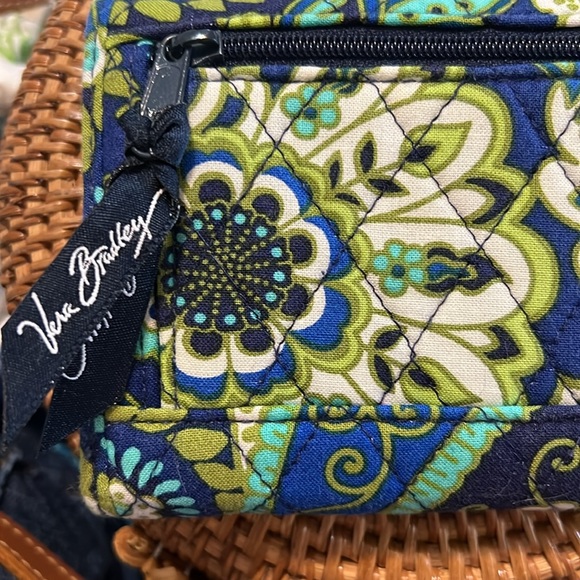 Vera Bradley Rhythm & Blues Trifold Wallet. - Picture 3 of 10